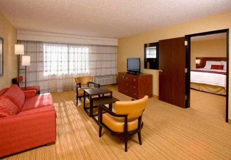 Courtyard By Marriott Salt Lake City Sandy Exteriér fotografie